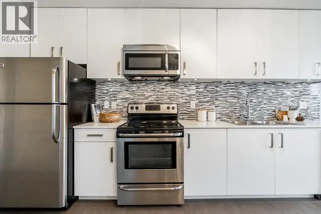 1011 66 CORDOVA STREET Vancouver, British Columbia in Long Term Rentals in Vancouver - Image 14