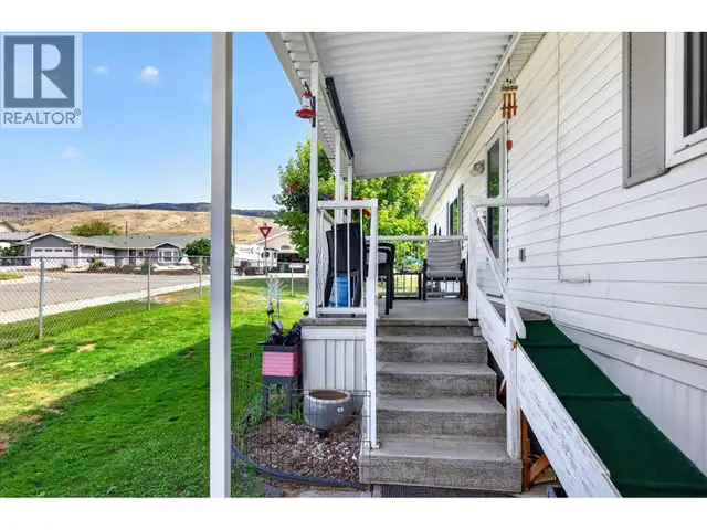 1664 WOODBURN Drive Cache Creek, British Columbia in Houses for Sale in Kamloops - Image 36