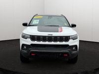 Dont let its compact footprint fool you - the Compass Trailhawk strikes the perfect balance for anyo... (image 7)