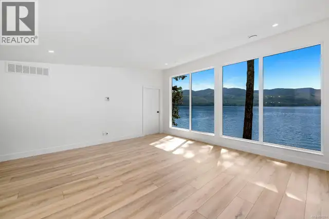 8394 Sa-Seen-Os Rd Youbou, British Columbia in Houses for Sale in Cowichan Valley / Duncan - Image 37