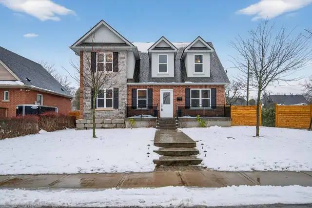 2 Sylvia Ave Hamilton - FOR SALE