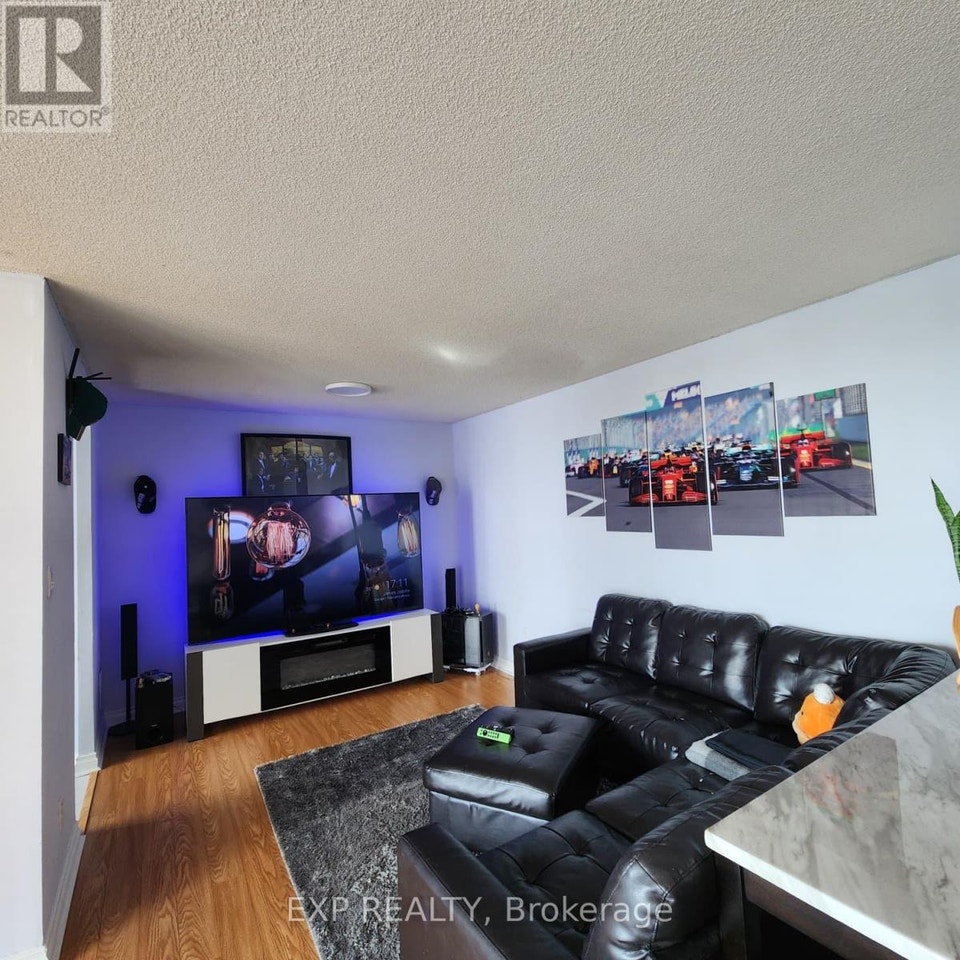 409 - 550 WEBB (SHARED SPACE) DRIVE Mississauga (City Centre), O 2