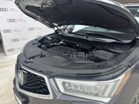 LOCAL TRADE!! Looking for a budget friendly 7 passenger SUV with lots of features? Check out this lo... (image 9)