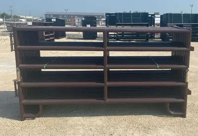 NEW 2 3.8 IN HEAVY DUTY FENCE PANELS 248441, View more
