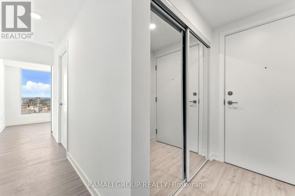 4115 - 252 CHURCH STREET Toronto (Church-Yonge Corridor), Ontari 3