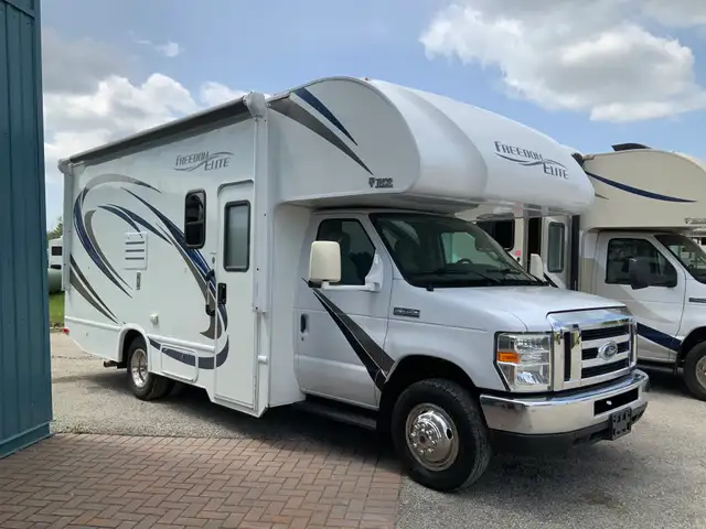 2017 Thor Freedom Elite 22FE in RVs & Motorhomes in Barrie - Image 3