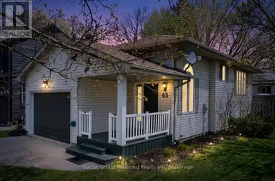 Welcome to this well-maintained 2-bedroom bungalow offering a functional layout and comfortable livi...
