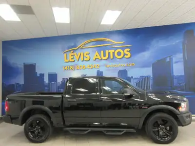 RAM 1500 2021 CLASSIC WARLOCK SLT ÉDITION V-8 5.7 HEMI CREW-CAB BOITE 5.7 PIEDS 4X4 / GPS NAVIGATION...