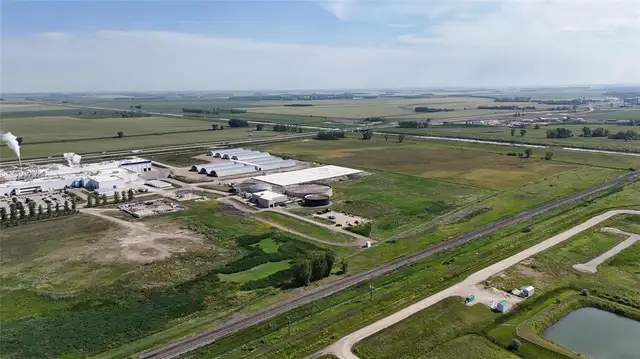 9 Poplar Bluff Road Portage La Prairie Rm, Manitoba in Land for Sale in Portage la Prairie - Image 14