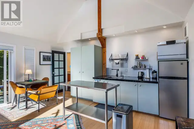 1901 East Rd Denman Island, British Columbia in Houses for Sale in Comox / Courtenay / Cumberland - Image 30