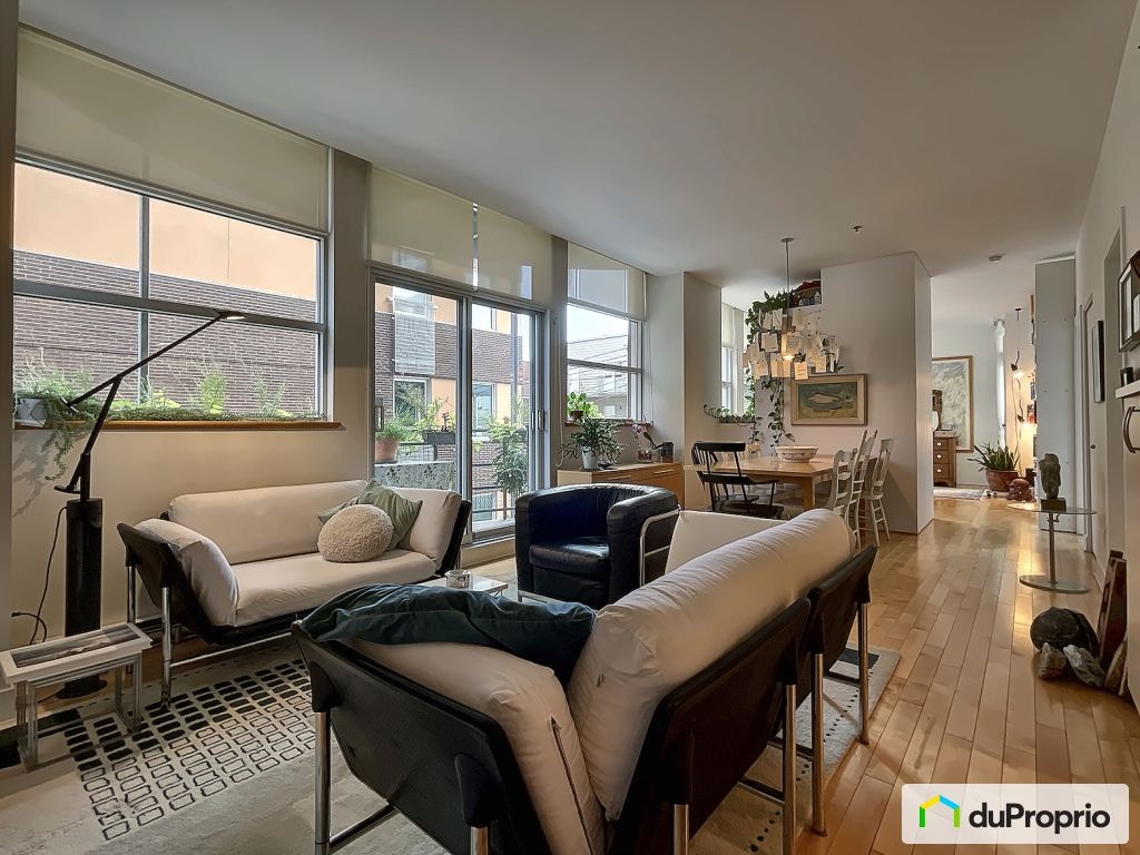 $609,000 - Condominium in Villeray / St-Michel / Parc-Extension — photo 1