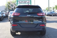 Engineered for Adventure with Uncompromising Capability. The Jeep Cherokee 4WD. A perfect fusion of... (image 6)
