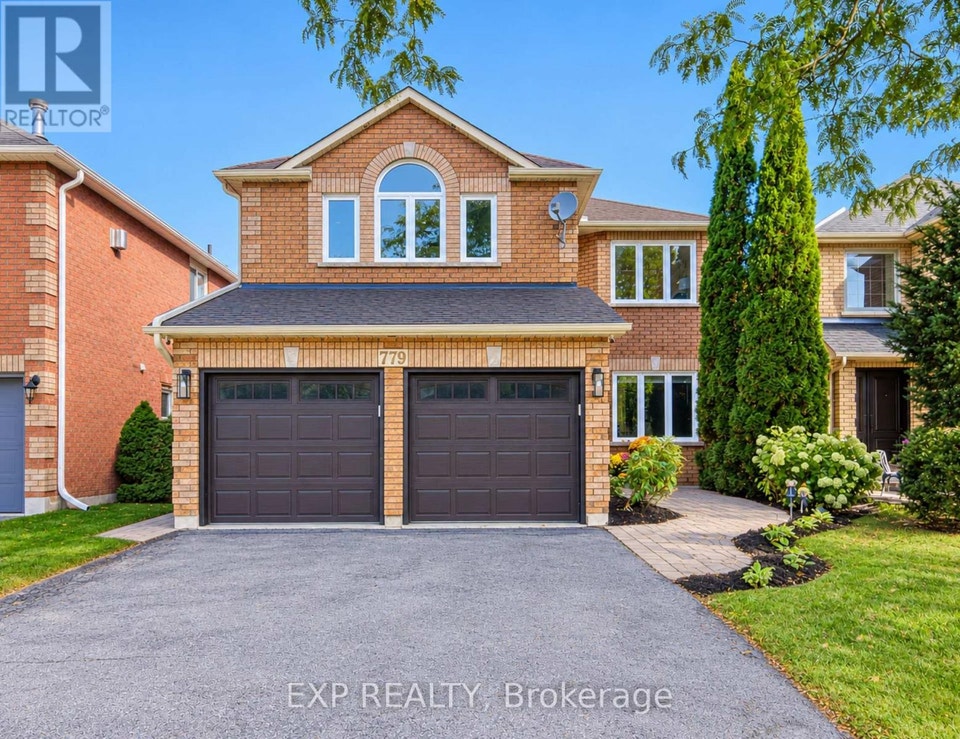 4-Bedroom Detached Home for Sale in Newmarket | 2,800 Sq. Ft.