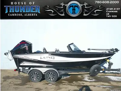 This 2026 Lund 1875 Crossover XS with a Mercury 175XL PRO XS 4 Stroke is the perfect blend of an 18-...