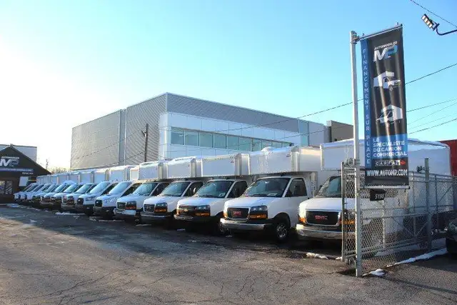 2024 Chevrolet Express 3500 CUBE 14 PIEDS + DECK 6.6 L / 39.000  in Cars & Trucks in Laval / North Shore - Image 29