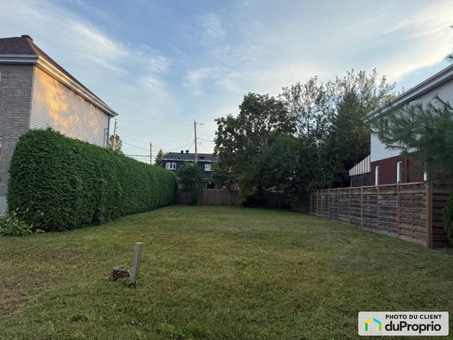 $600,000 - Residential Lot for sale in Brossard — photo 1