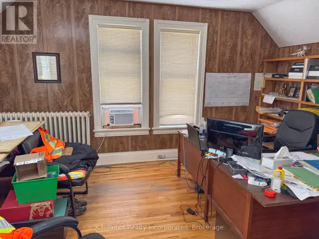 50 NORTH STREET N Goderich (Goderich (Town)), Ontario in Commercial & Office Space for Sale in Grand Bend - Image 15