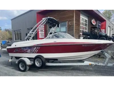 2012 Bayliner 195 Flight Series Boat / Motor / Trailer package. Comes with extended swim platform, u...