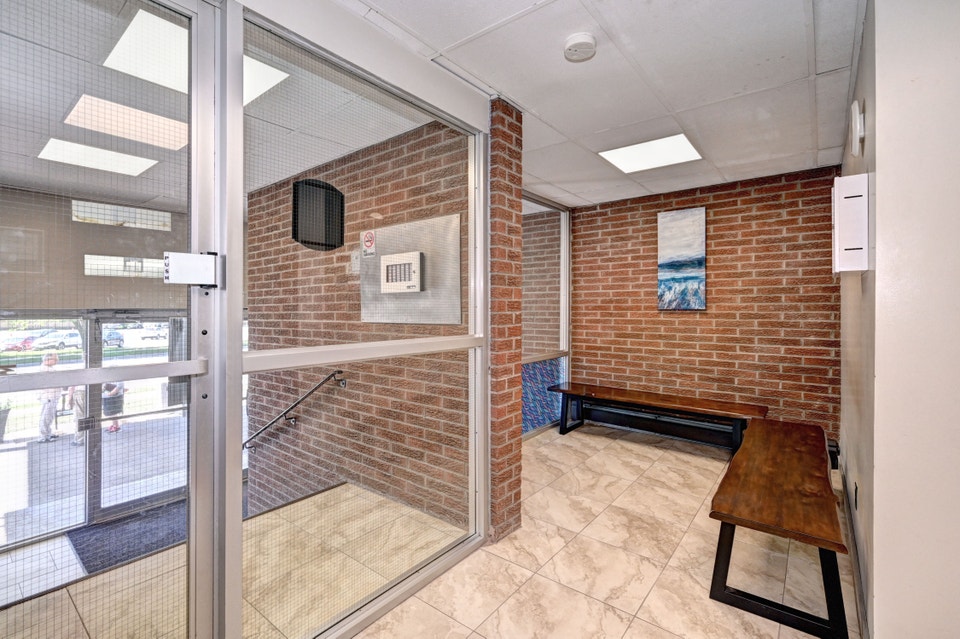 Cooper Tower Apartments - 3 Bedroom, 2 Bath Apartment for Rent - 3