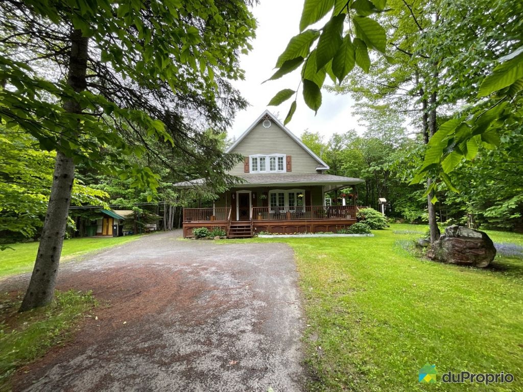 $895,000 - 2 Storey for sale in Ste-Anne-Des-Lacs — photo 2