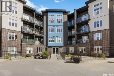 Welcome to this beautifully maintained 947 sq. ft. condo in the highly sought-after community of Har...