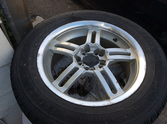 HONDA ACCORD WINTE RIMS AND TIRES ...215/60/16..GOOD YEAR  TIRES in Tires & Rims in Markham / York Region - Image 3