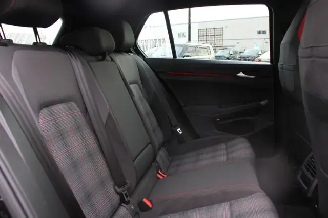 2022 Volkswagen Golf GTI Autobahn Auto for sale in Cars & Trucks in Comox / Courtenay / Cumberland - Image 14