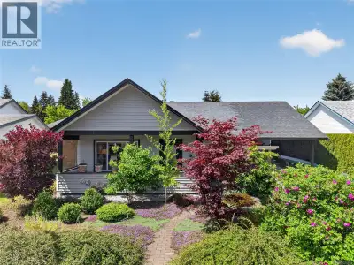 Welcome home to Cumberland! Move in and enjoy! Inside this well maintained rancher you will find a n...