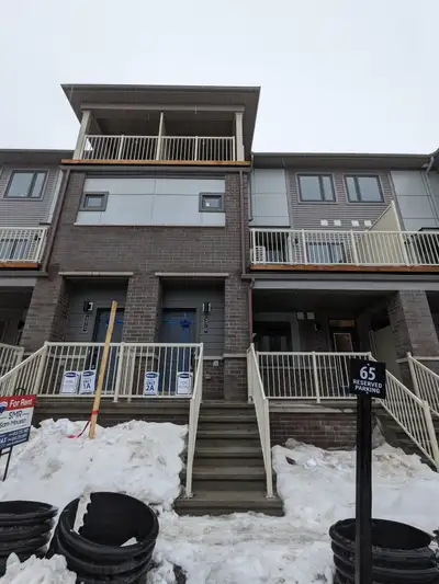 Bright & Modern 2-Story Condo in Barrhaven – 270 Anyolite Private, Ottawa A hidden gem just minutes...
