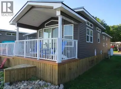Welcome to your dream waterfront cottage at Sherkston Shores Park! This charming retreat offers thre...