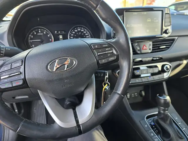 Hyundai Elantra GT GL BA 2018 in Cars & Trucks in Longueuil / South Shore - Image 17