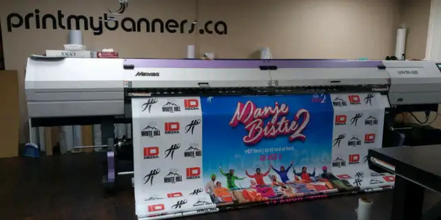 Retractable Bannerstands in Other Business & Industrial in Mississauga / Peel Region - Image 8