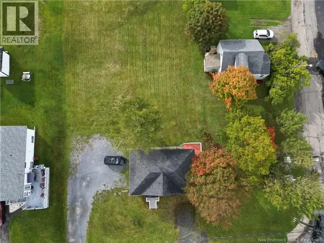 240 Loch Lomond Road Saint John, New Brunswick in Houses for Sale in Saint John - Image 38