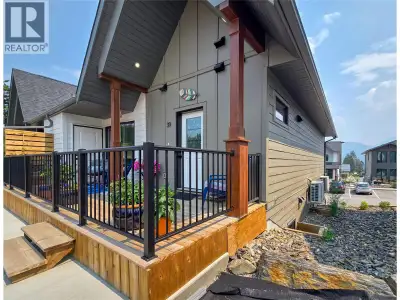 NO GST! LOW STRATA FEES! Welcome Home! Bright, stylish and practically brand new, this two bedroom,...