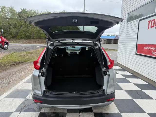 2018 Honda CR-V LX, keyless entry, backup camera, Bluetooth 3 MO in Cars & Trucks in Annapolis Valley - Image 17