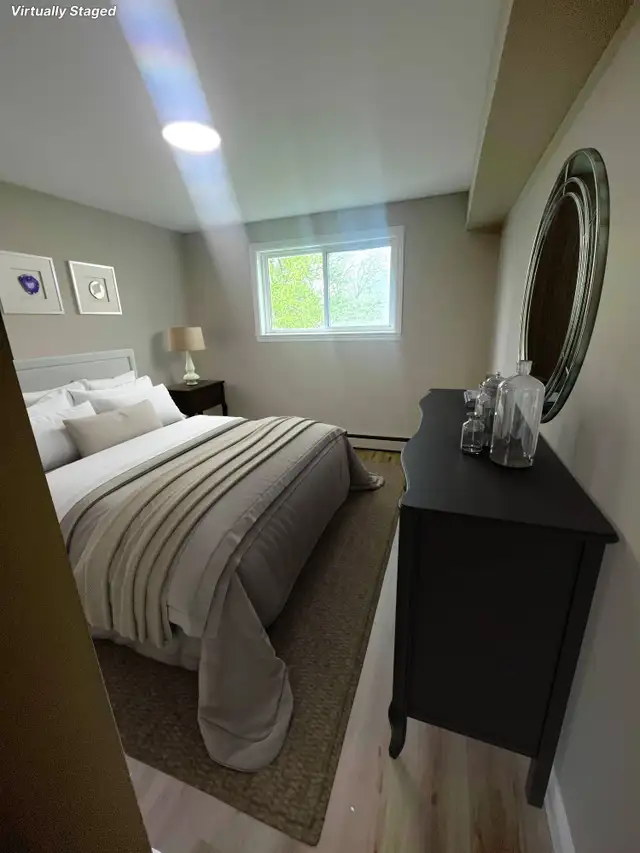 1 Month Free | Renovated 1-Bedroom | In-Suite Laundry | Balcony in Long Term Rentals in Sarnia - Image 11
