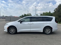 The used 2024 Chrysler Grand Caravan SXT 2WD is built for busy family life and daily comfort. This m... (image 9)