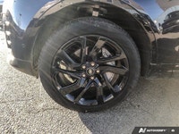 Window Grid Diversity Antenna, Trunk/Hatch Auto-Latch, Trip Computer, Transmission w/Driver Selectab... (image 8)