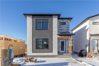 8 351 Notre Dame Drive Lorette, Manitoba