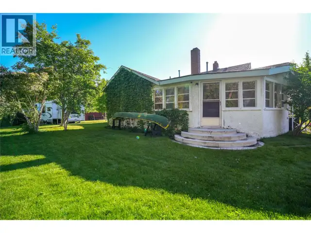 9 Harbour Key Drive Osoyoos, British Columbia in Houses for Sale in Penticton - Image 18