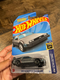 Hot Wheels Diecast Car - Back To The Future Time Machine