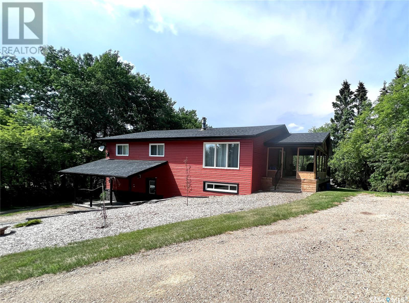 St. Walburg Acreage Frenchman Butte Rm No. 501, Saskatchewan Houses