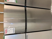 1203-NEUF Réfrigérateur 28'' Stainless Steel Top freezer fridge