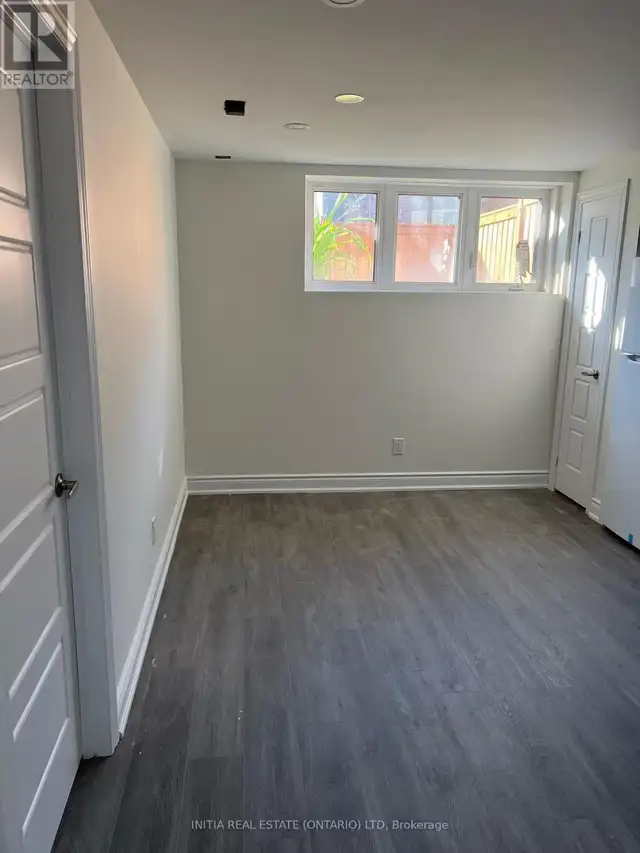 BASEMENT - 772 MAGNOLIA TERRACE Milton (CB Cobban), Ontario in Long Term Rentals in Oakville / Halton Region - Image 4