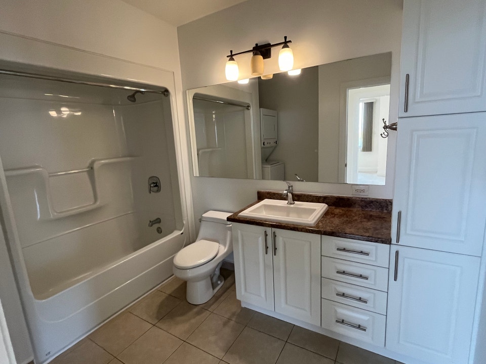 Spacious One Bedroom - First Month Rent Free! 2