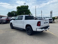 Odometer is 23300 kilometers below market average! Bright White Clearcoat 2025 Ram 1500 Sport 4WD 8-... (image 4)