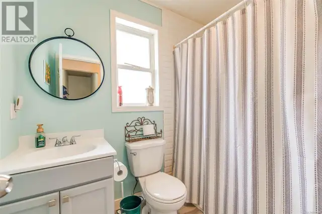 4711 Montrose St Port Alberni, British Columbia in Houses for Sale in Port Alberni - Image 31