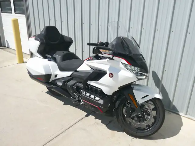 2024 Honda Goldwing Tour Biweekly $179 OAC  in Sport Touring in Edmonton - Image 3