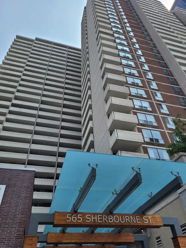 Sherbourne Complex - Junior 1 Bedroom Apartment for Rent in Long Term Rentals in City of Toronto - Image 5
