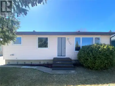 Charming 988 sq. ft. Bungalow located in the quiet Trail subdivision-ideal for first -time buyers, r...